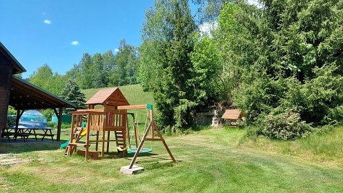 Rodinn chalupa s baznem - Jizersk magistrla