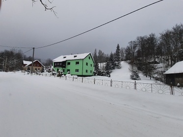 Rodinn chalupa s baznem - Jizersk magistrla