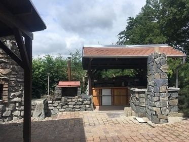 Chata baz�n a sauna - hrad Bouzov - Jev��ko