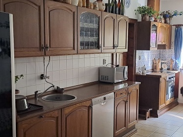 Chalupa s baz�nem - Jizersk� hory a �esk� r�j