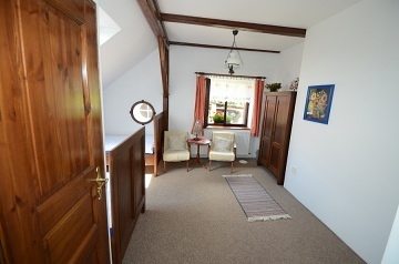 Chalupa s baz�nem - Jizersk� hory a �esk� r�j