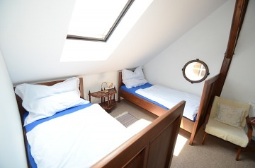 Chalupa s baz�nem - Jizersk� hory a �esk� r�j