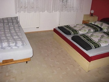 Chalupa s baznem - Skanzen Vesel Kopec