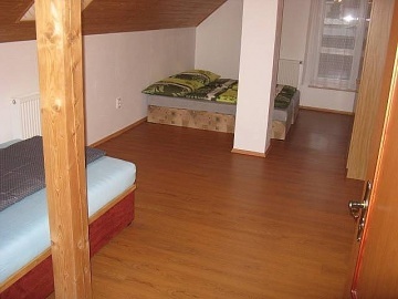 Chalupa s baznem - Skanzen Vesel Kopec