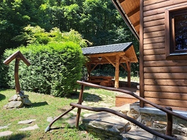 Srubov chata u pehrady Vranov - Stbrn ztoka