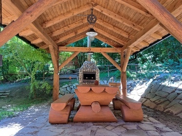 Srubov chata u pehrady Vranov - Stbrn ztoka