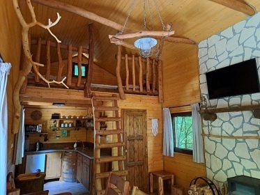 Srubov chata u pehrady Vranov - Stbrn ztoka