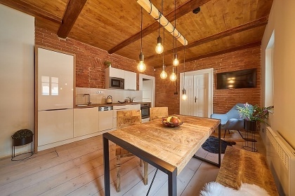 Chalupa v �dol� �eky �py - �ern� hora - Krkono�e