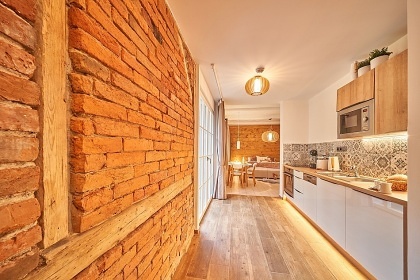 Chalupa v �dol� �eky �py - �ern� hora - Krkono�e