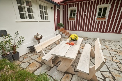 Chalupa v �dol� �eky �py - �ern� hora - Krkono�e