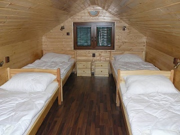 Chata u rybnka Olovec - CHKO Moravsk kras