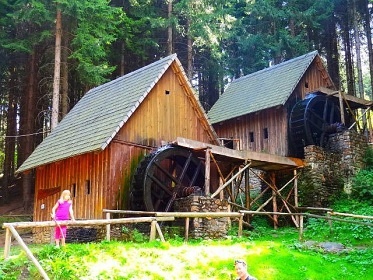 Chata �ervenohorsk� Sedlo - Term�ly Velk� Losiny