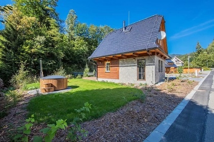 Chatička u řeky - Kouty nad Desnou - Jeseníky