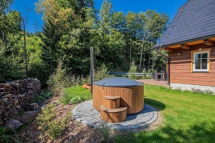 Chatička u řeky - Kouty nad Desnou - Jeseníky