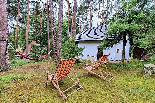 Chata a loďka - Milčanský rybník - Kokořínsko