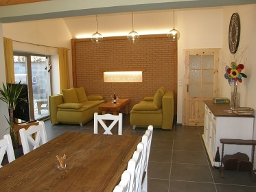 Chalupa Plava a vinn sklep - Stolov hora