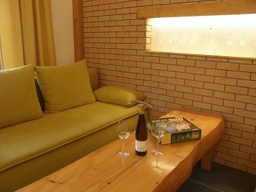 Chalupa Plava a vinn sklep - Stolov hora