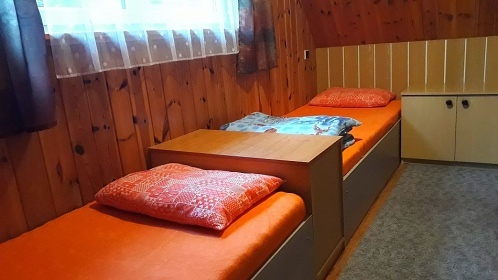 Chata Vl�� D�l - hrad Bouzov - Morava - Jesen�ky