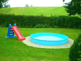 Chata Vl�� D�l - hrad Bouzov - Morava - Jesen�ky