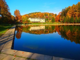 Chata Vlčí Důl - hrad Bouzov - Morava - Jeseníky