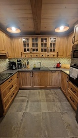 Chalupa CHKO Moravsk kras - bazn a kon