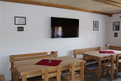 Chalupa CHKO Moravsk kras - bazn a kon