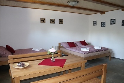 Chalupa CHKO Moravsk kras - bazn a kon