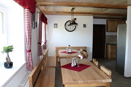 Chalupa CHKO Moravsk kras - bazn a kon