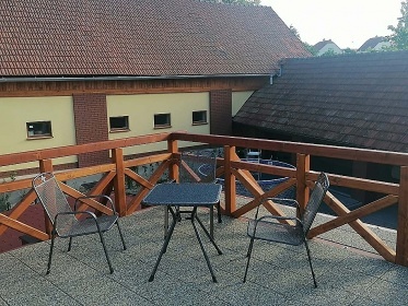 Chalupa CHKO Moravsk kras - bazn a kon