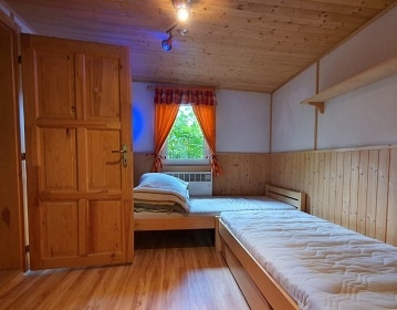 Chata na Vset�nsku - Ro�nov pod Radho���m