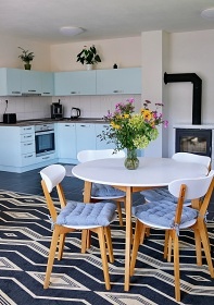 Chalupa s apartm�ny - na �pat� hory Radho��