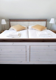 Chalupa s apartm�ny - na �pat� hory Radho��