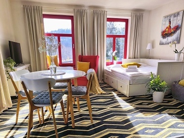 Chalupa s apartm�ny - na �pat� hory Radho��