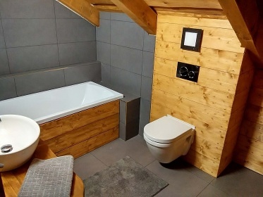 Srubov� chata - Novohradsk� hory - Nov� Hrady