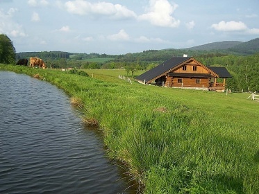 Srub Hartunkov II - Novohradské hory - Kaplice
