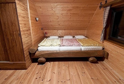 Srubov� chata - Novohradsk� hory - Ter�ino �dol�