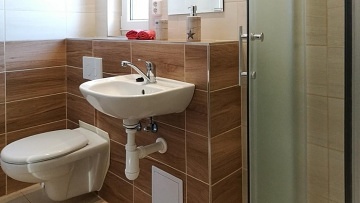 Chata 5 CHKO Broumovsko - Babi��ino �dol� - Osta�