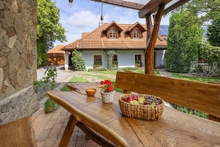 Nový objekt: Jihočeská wellness chalupa - vyhřívaný bazén 2C-160