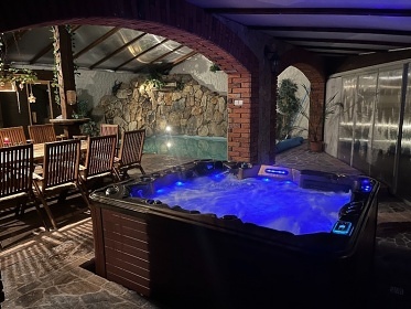 Jihočeská wellness chalupa - vyhřívaný bazén