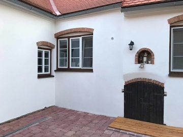 Chalupa s bazénem - apartmány Šatov - Znojmo