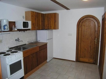 Chalupa s baz�nem - Krkono�e - Lys� hora