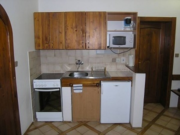 Chalupa s baz�nem - Krkono�e - Lys� hora