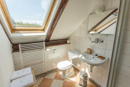 Penzion Pos�zav� s baz�nem - hrad Pirk�tejn