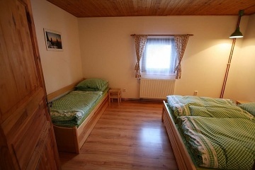 Chata Lys� hora - p�ehrada �ance - Nov� Ves