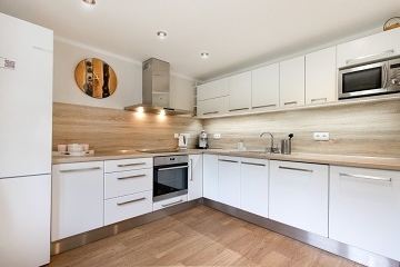 Chalupa s baz�nem u p�ehrady - Rali�ka - Beskydy