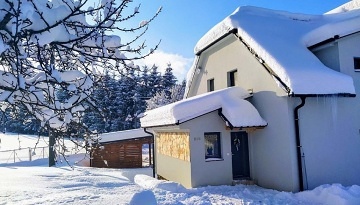 Chalupa s baznem - Beskydy - Ronovsk Beva