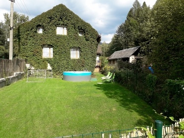 Chalupa s baz�nem - Hrub� Jesen�k - P�emyslov