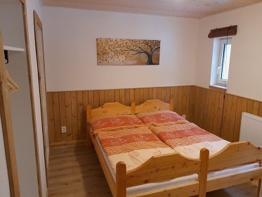 Chalupa s baz�nem - Hrub� Jesen�k - P�emyslov