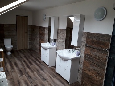 Chalupa s baz�nem - Hrub� Jesen�k - P�emyslov