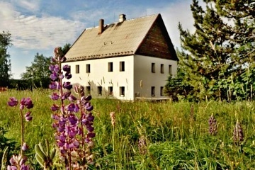 Chalupa se saunou - Kl�novec - p�ehrada P��se�nice